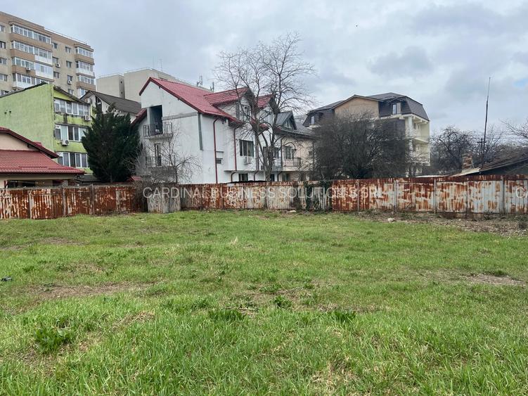 Parcul Teilor, strada Lt. Alexandru Popescu, teren intravilan 1462 mp - 2