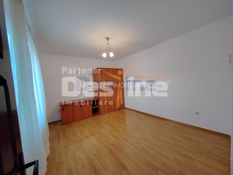 Casa individuala P+ETAJ+POD 208 mp + 635 mp TEREN - BUCIUM - 12