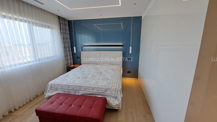 APARTAMENT 4 CAMERE CU SCARA INTERIOARA TIP LOFT -ULTRA LUX - 42