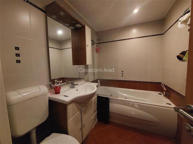 Apartament cu acces stradal pentru cabinet sau birou - 9