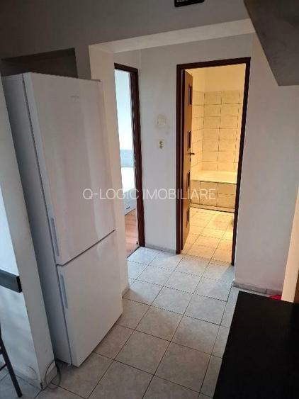 Apartament 2 camere priveliste deosebita zona Centrul Civic - 10