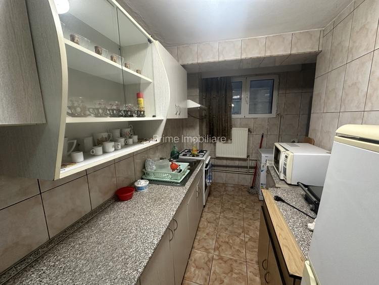 Casa individuală 223 mp| 4 camere| zona Schit - 8