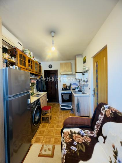 Garsoniera 21mp utili, etajul 1, zona Dambovita  - 3