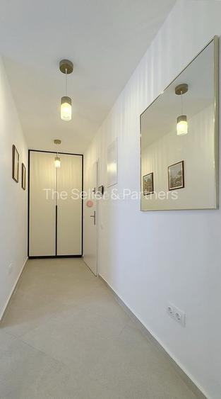 Disponibila din 25 martie - 11