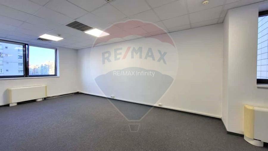 Spatiu birouri de inchiriat 220 - 330 mp Clasa A. Comision 0% - 5