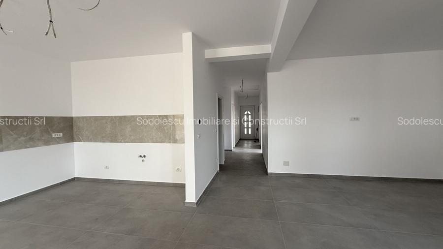 DUPLEX PE PARTER - 3