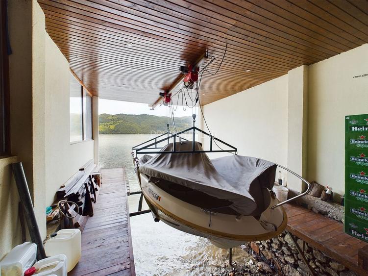 Pensiune de Lux pe Malul Dunării în Dubova - 9