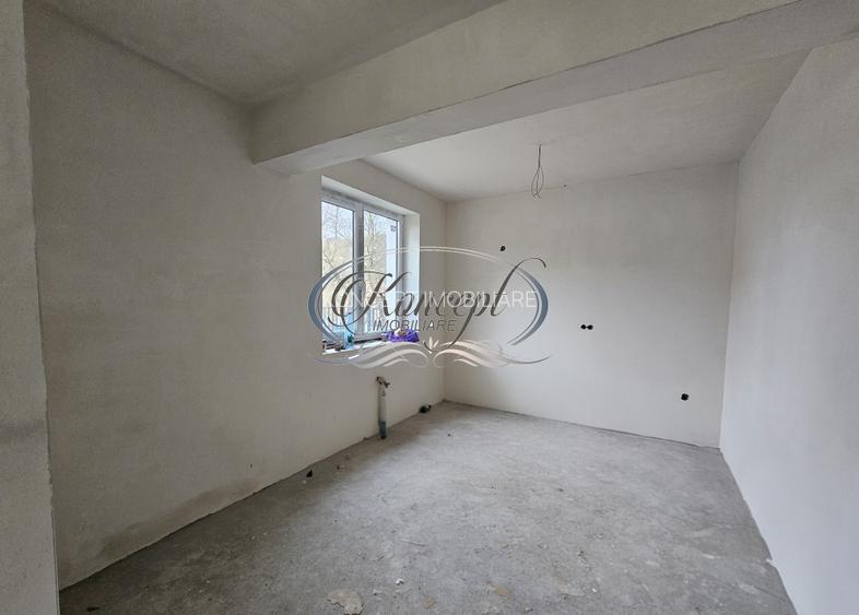 Locuinta moderna in Tauti, ansamblu restrans si zona linistita - 10