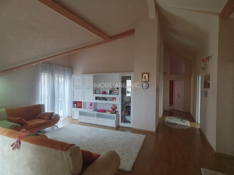 OFERTA EXCEPTIONALA - CASA  DE VANZARE -ZONA EXCLUSIVISTA - 6