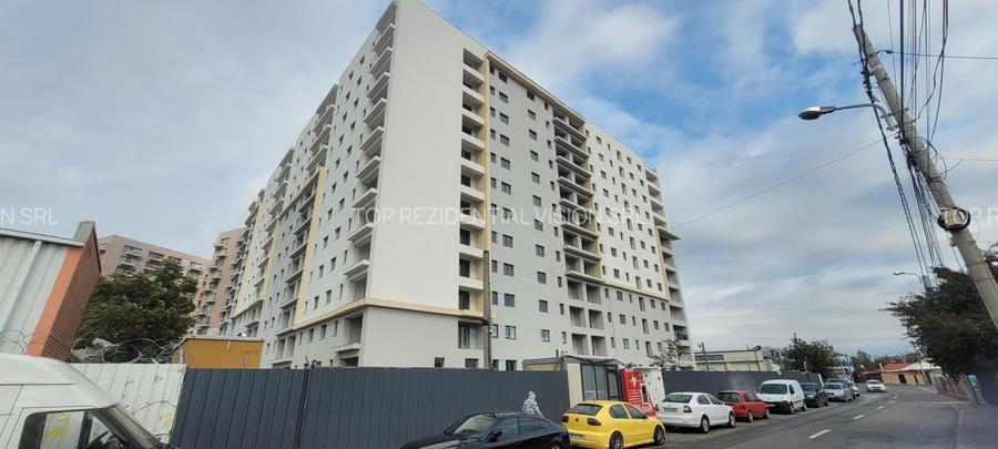 GARSONIERA SPATIOASA - ETAJ 2 IN BLOC P+11 / AUCHAN TITAN! - 2