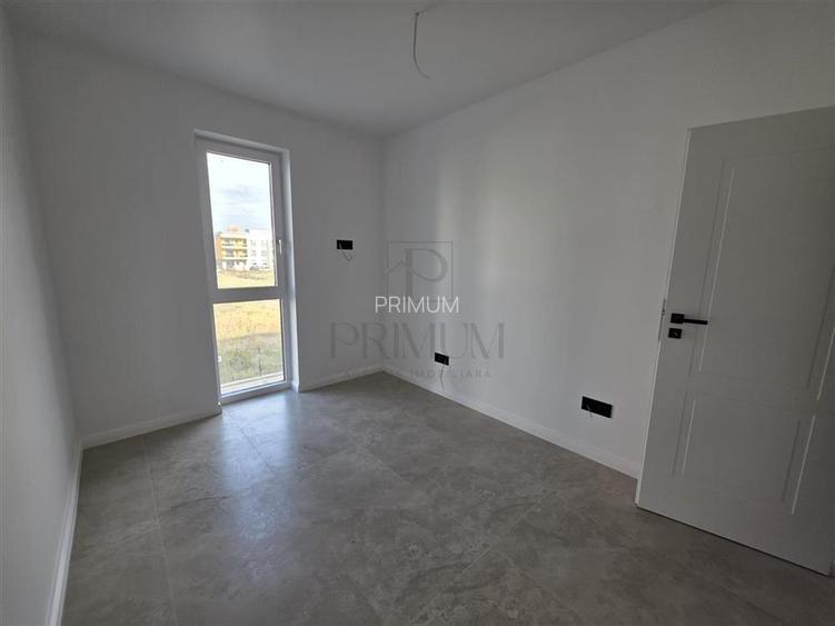 GIROC - 3 CAM - ETJ.1 - LOC PARCARE - INCALZIRE PARDOSEALA/A.C - BLOC NOU -  ZON - 3