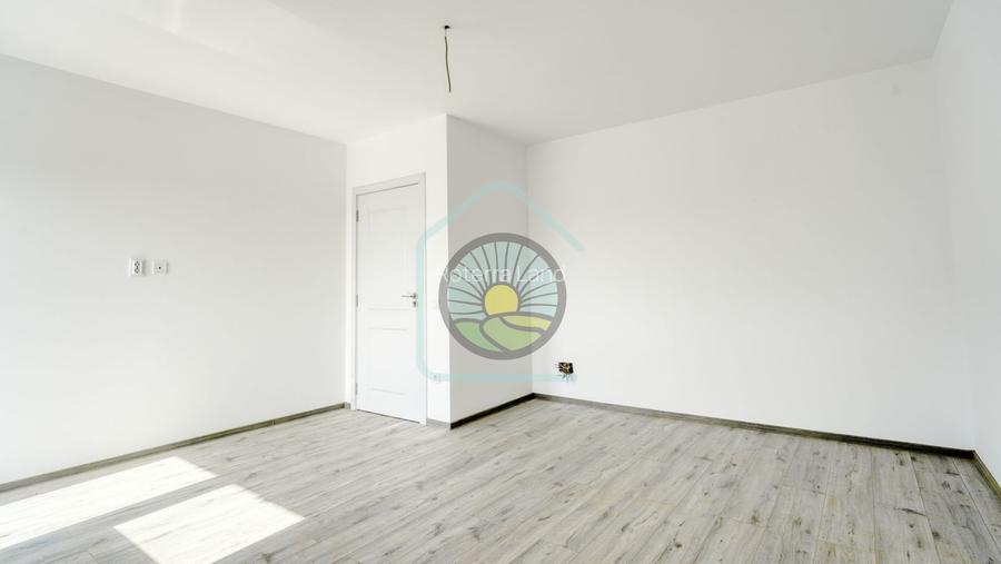 CASA  5 CAMERE IZVOR-TARLUNGENI - 15