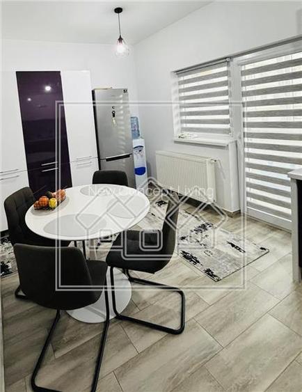 Apartament de vanzare in Sibiu - 66 mp utili, 2 balcoane - Etaj 1/4 - 13