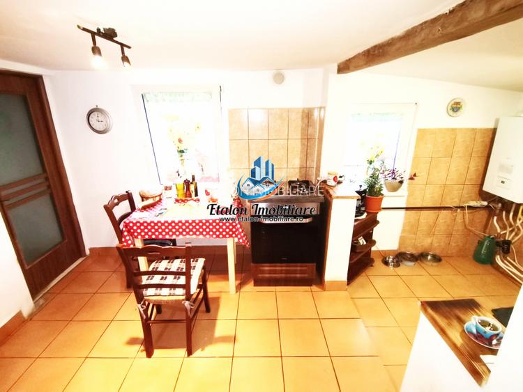 Casa caramida din 1970, 420 mp teren, 1 Mai - 3