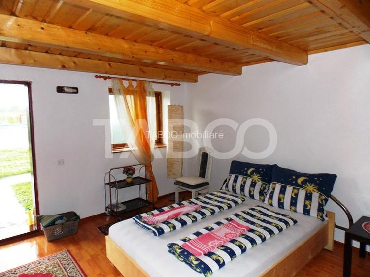 Pensiune la cheie 13 camere  15 locuri parcare si teren 3000 mp - 42