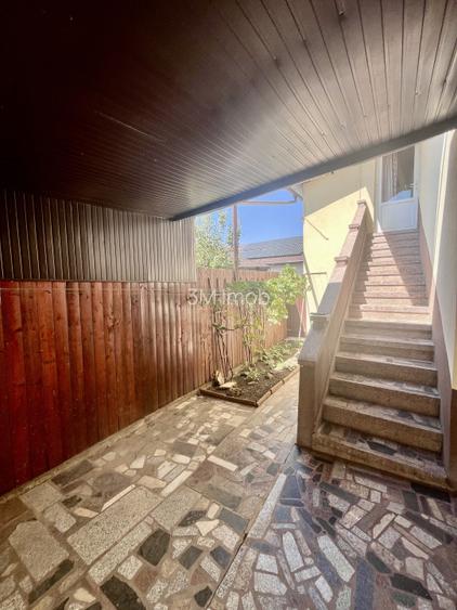 Casa de vanzare Frumusani - Spatiu Comercial la Parter - 25 min de Bucuresti  - 11