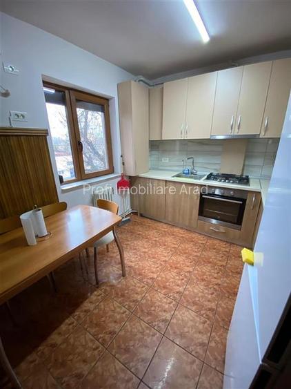 Apartament 2 camere 76 mp zona UTA Arad - 6