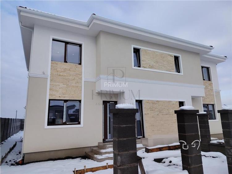 Duplex superb - toate utilitatile - personalizare interioara. - 2