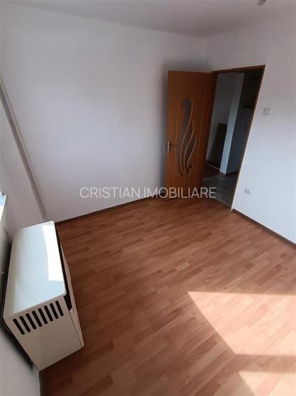 LIBER! AP 2 camere, Viziru 3, etaj superior, Confort 2 - 40 mp - 3