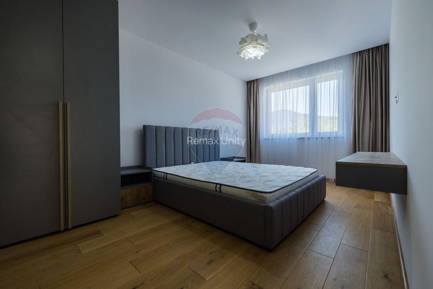 Apartament 3 camere de închiriat Urban Plaza Brașov, vedere Tâmpa - 12