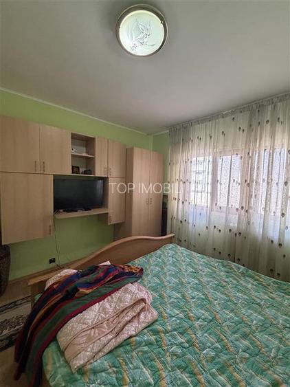 Apartament 3 camere, etaj intermediar- Nicolina, Pizza Nico - 2