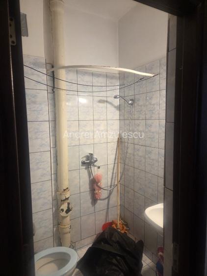 Garsoniera decomandata, 34 mp, Str Spaniei , aproape de Parcul  Puskin - 2