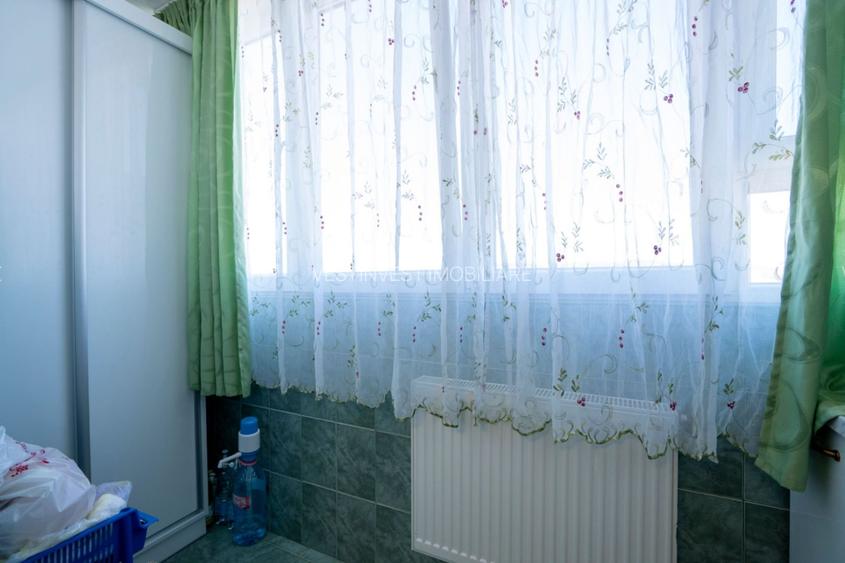 Apartament 3 camere, 2 bai, Nufarul , etaj intermediar - 8