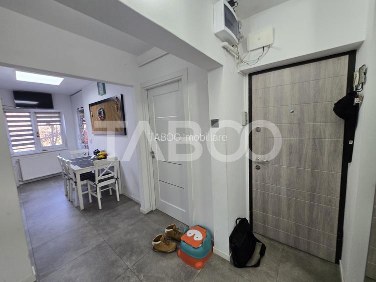Apartament 2 camere de vanzare 51mp decomandat zona Vasile Aaron Sibiu - 10