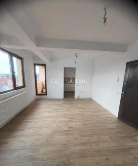 85000euro-2camere-Jiului-centrala proprie -bloc nou - 2