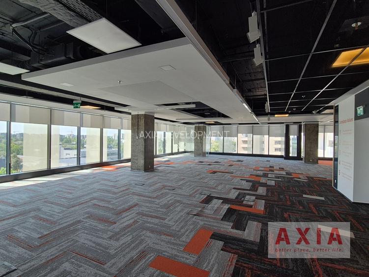 Inchiriere spatii birouri The Light, suprafata 550-4000 mp - Comision 0% - 5