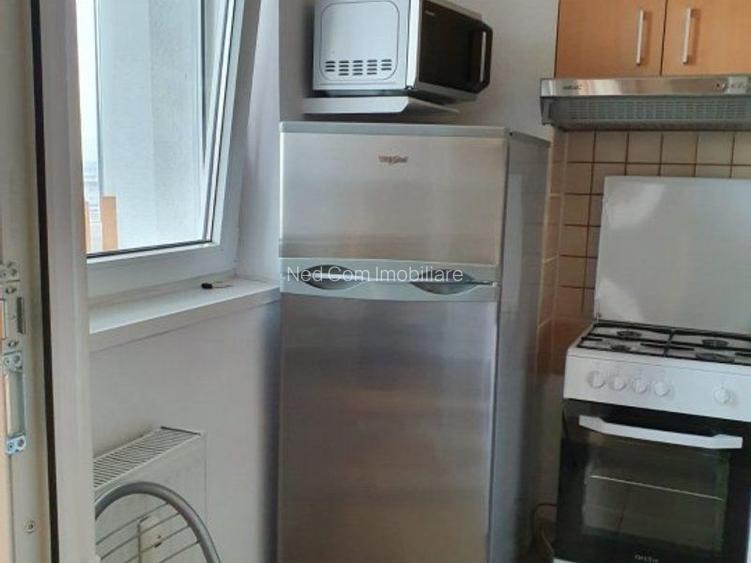 Inchiriere garsoniera moderna Panduri - 6