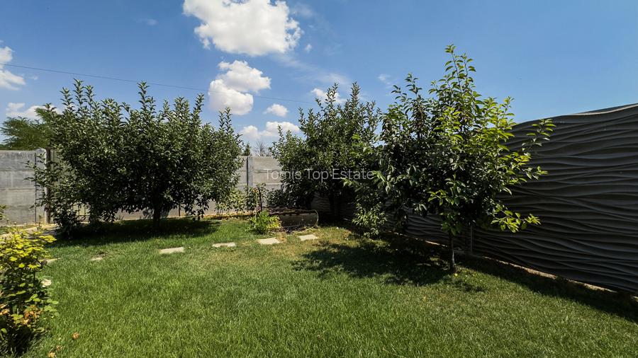 Casa cu 4 camere si garaj cu rampa-teren 500 mp-jud. Constanta - 8