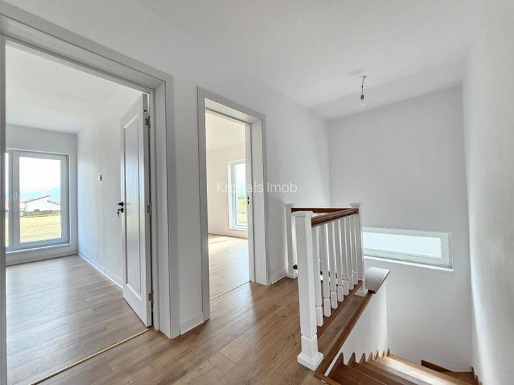 Casa individuala cu patru camere, Primaverii, Sanpetru - 14