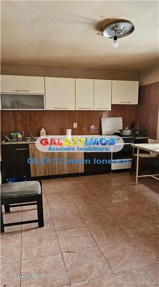 vanzare casa pe lac Frumusani - 5