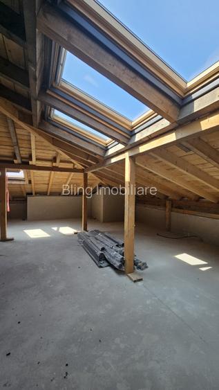 Duplex 5 camere, 220mp, garaj, zona Campului - 13