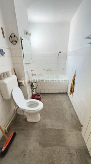 Apartament 3 camere decomandat Grivitei - 7