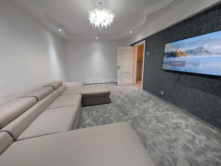 Renovat, 2 camere decomandate - 64 mp , etaj intermediar, Nord - 12