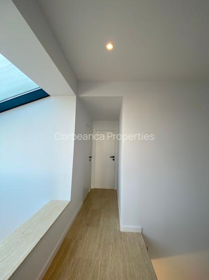 Vila noua eleganta si spatioasa, 5 cam, 4 bai, Laguna Albastra, cartier privat - 15