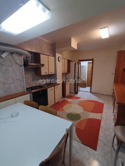 Faleza Nord Apartament 3 camere decomandat cu terasă acoperita - 2