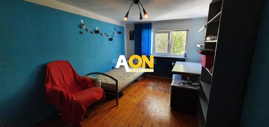 Casa cu 5 camere, 1500 mp teren, Centru. Pretabila pentru muncitori - 14