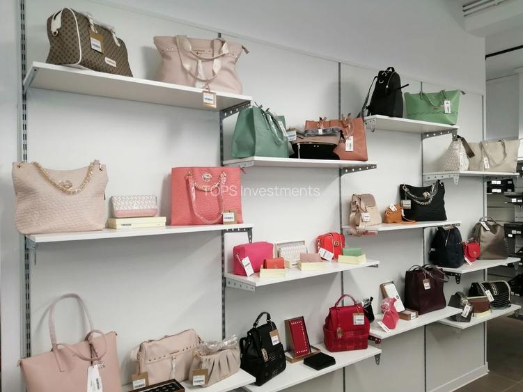 Spațiu comercial 200 mp ultracentral singurul vad pietonal 100% Roman - 13