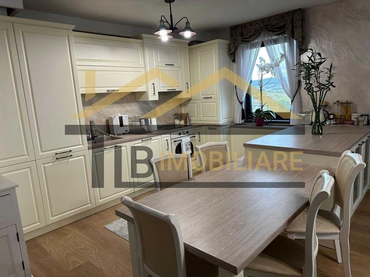 Apartament cu 2 camere, 63.6 mp, parcare, Zona Green Residence