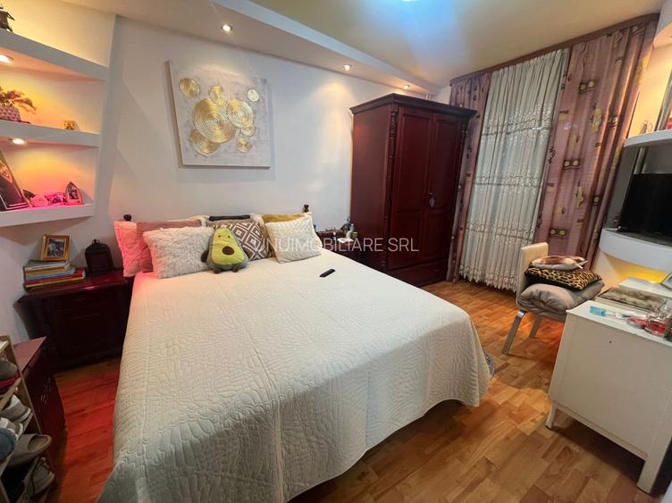 Apartament trei camere - etaj 2 - 80 mp - zona Restaurant Urban - 4