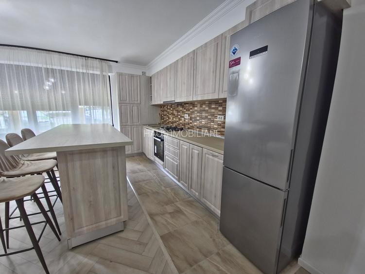 Mamaia Central 3 camere spatios Termen lung - 25