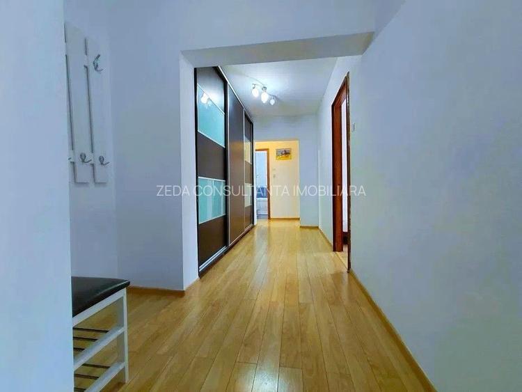 Apartament 3 camere metrou 1 Decembrie 1918 - 9