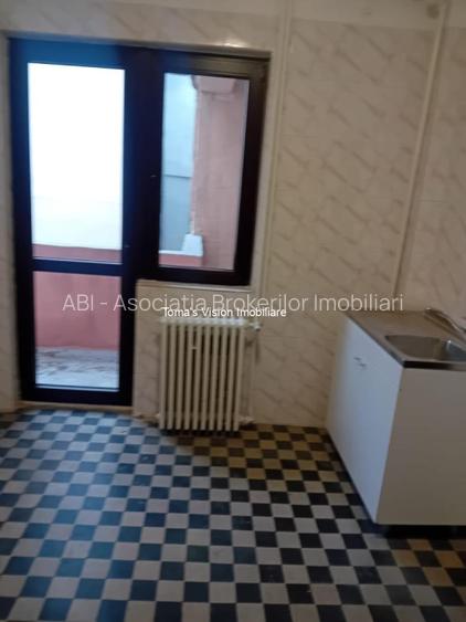 Vanzari Apartamente 4 Camere Piata Chibrit - 12