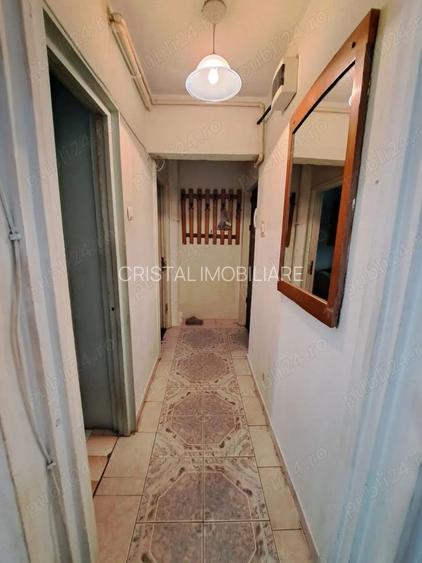 De vanzare Apartament 3 camere Apusului - 4