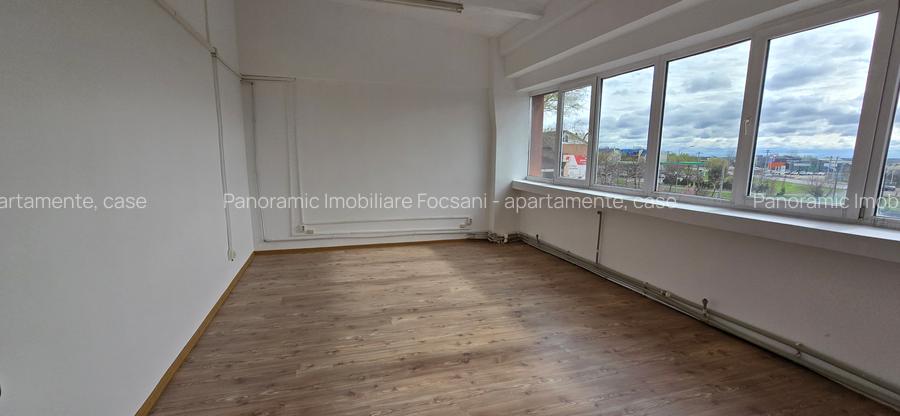 Spatiu de birouri, cabinete medicale, clinici, etc. - 23