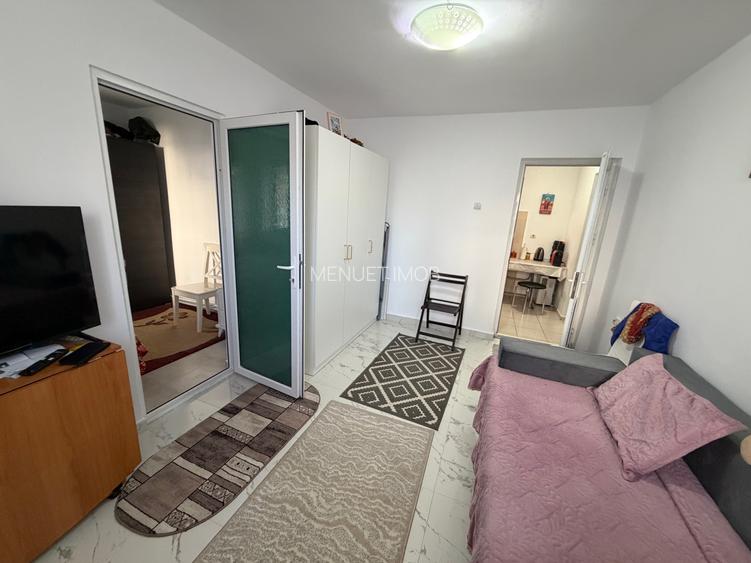 Apartament 2 camere,zona Neptun,parter - 12