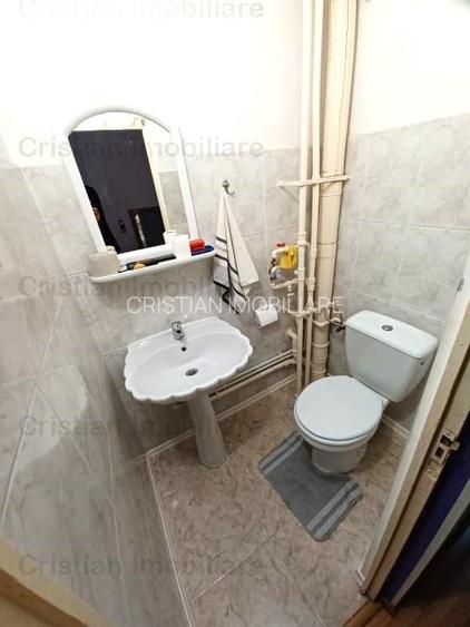 70mp  ETAJ 2 apart 3 cam conf 1 decomandat  Buzaului - 8